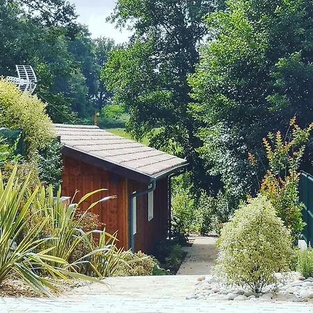 Chic Et Romantique Merlot Pres De Bordeaux Апартаменты